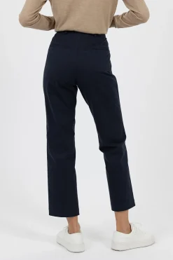 Pants><noscript><img width=