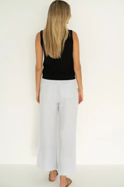 Pants><noscript><img width=