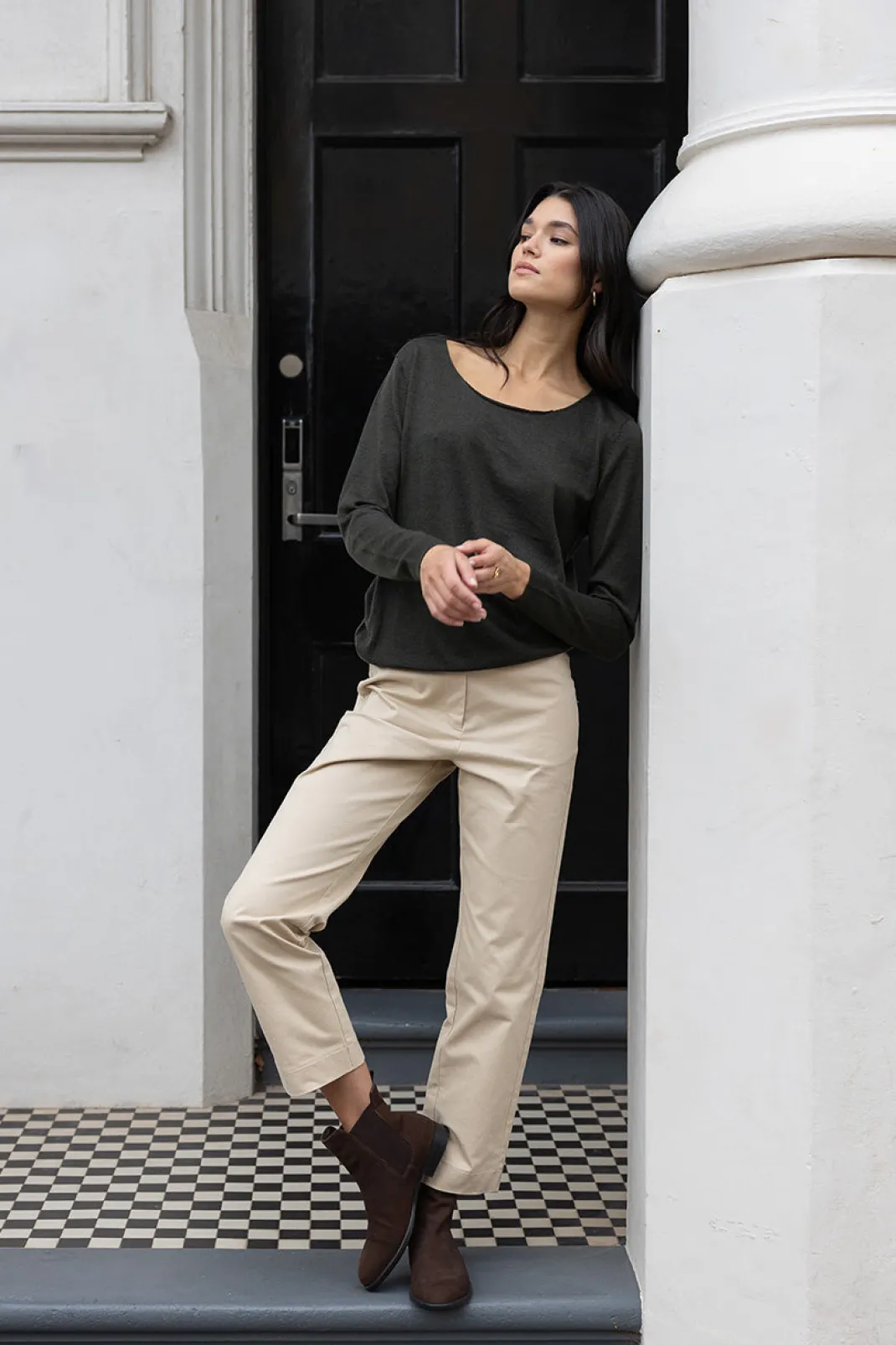 Lightweight Knits | Lightweight Knits>Humidity Lifestyle BELLA BASIC TOP