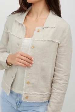 Jackets><noscript><img width=