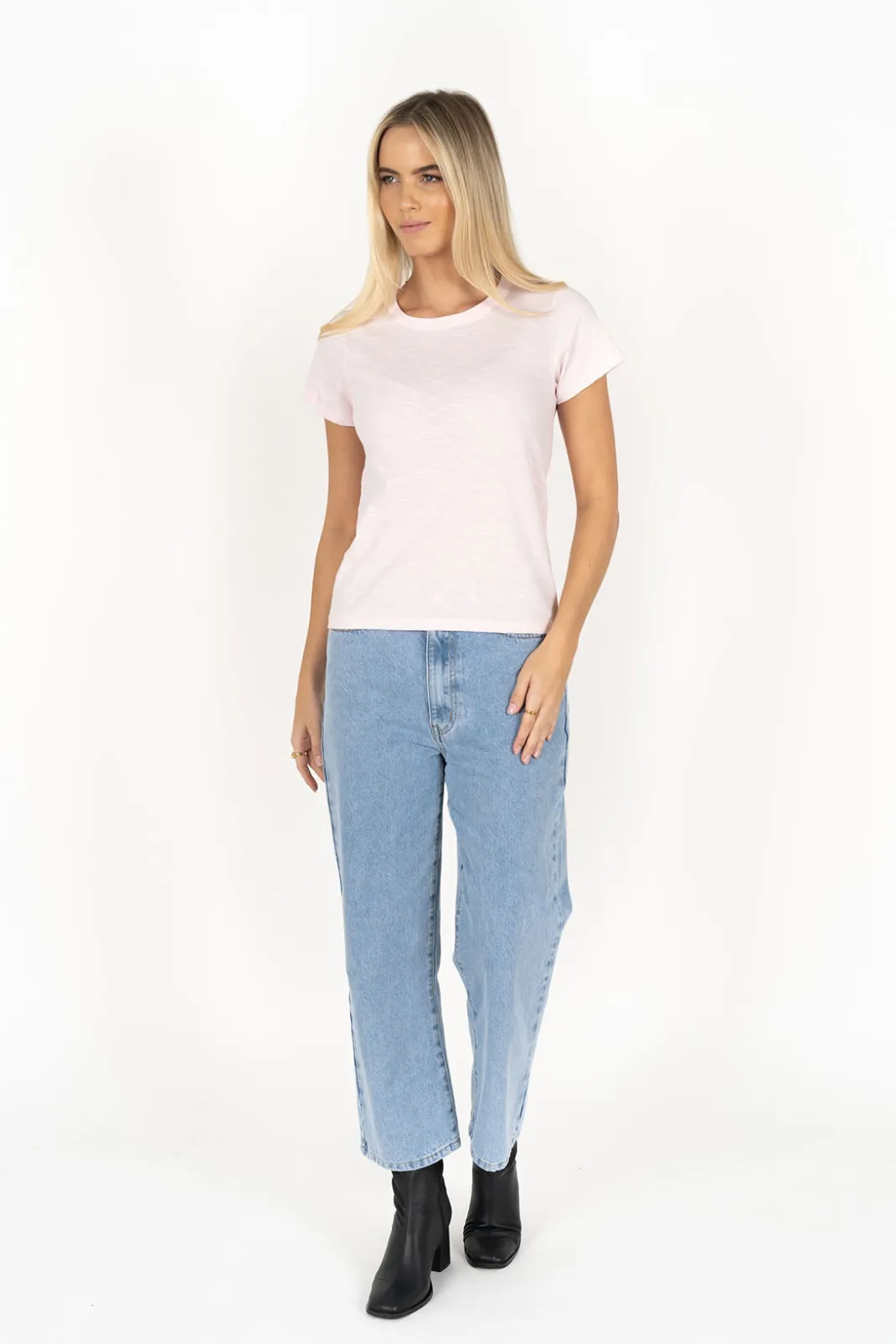 Basics | T-shirts>Humidity Lifestyle BENE TEE