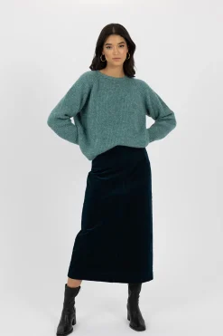 Skirts><noscript><img width=