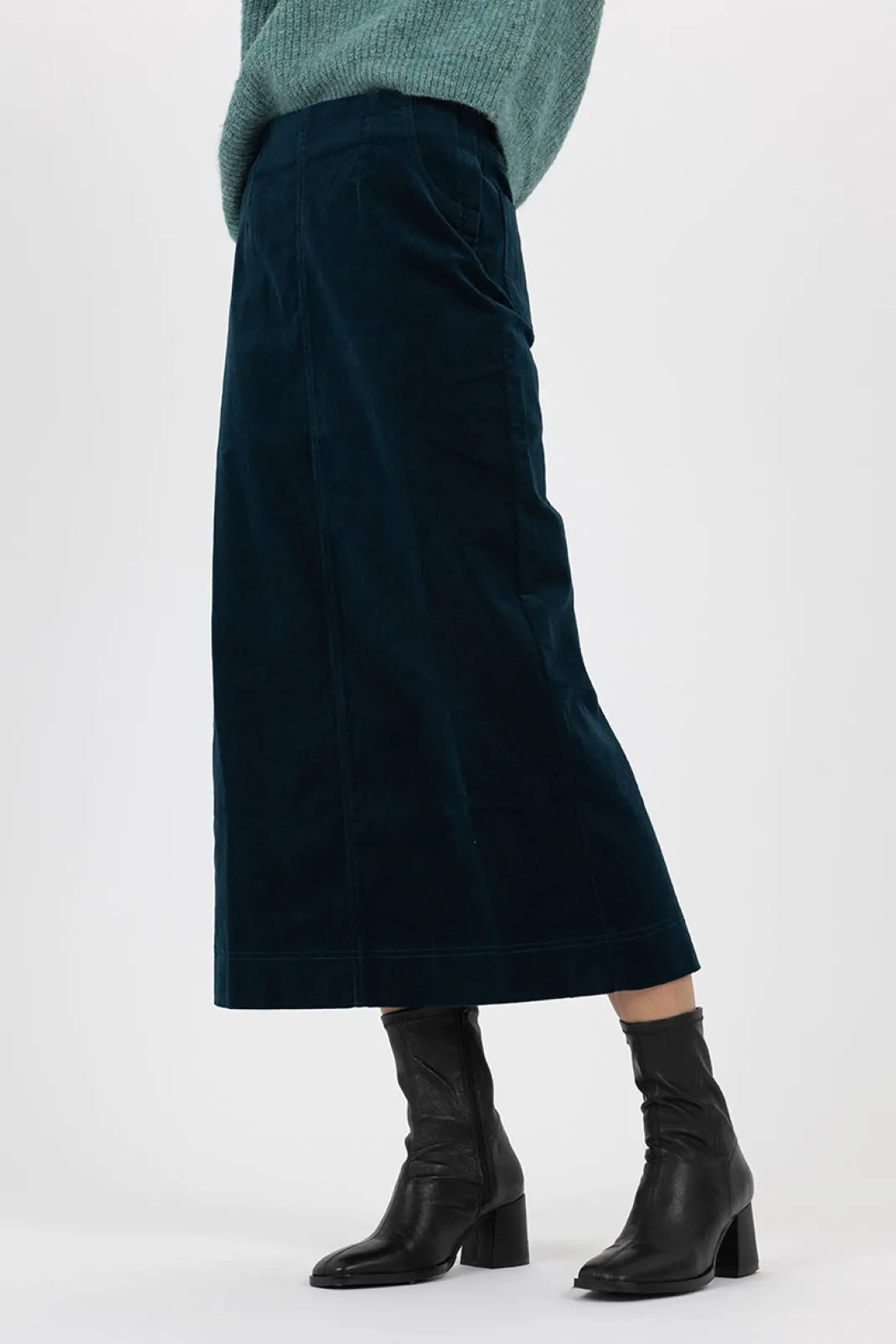 Skirts>Humidity Lifestyle BILLIE CORD SKIRT