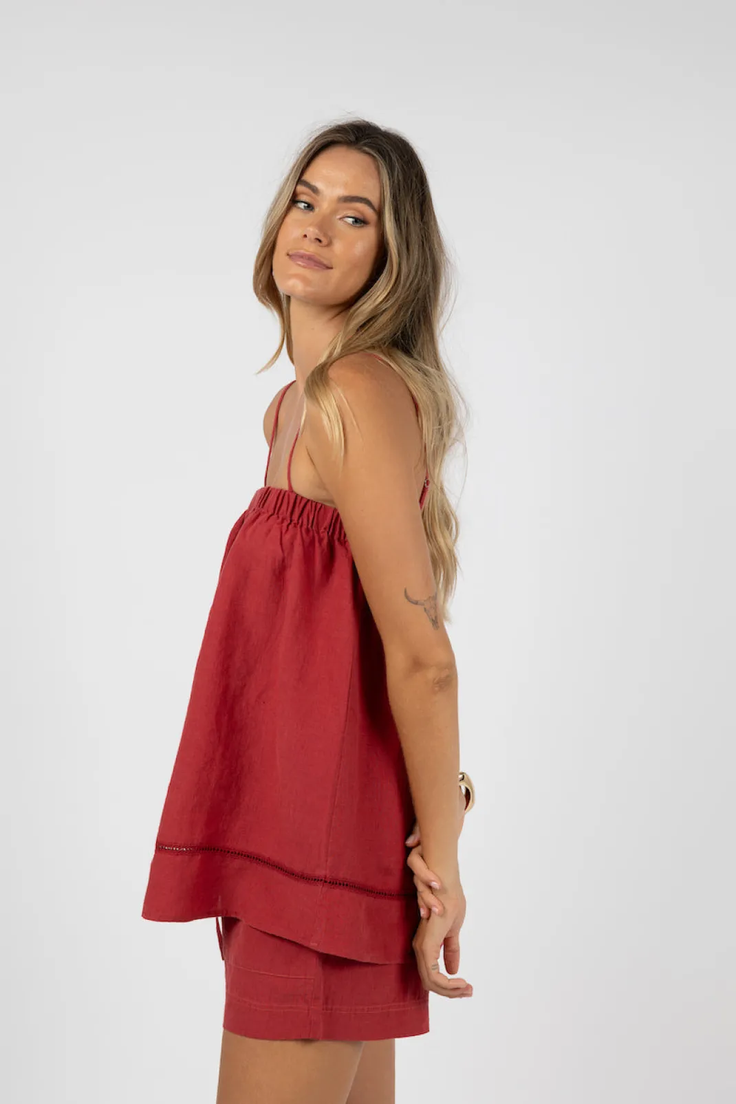 Tanks & Camis>Humidity Lifestyle CLAUDIA CAMI