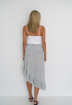 Tanks & Camis><noscript><img width=