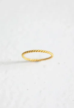Jewellery>Humidity Lifestyle EMBRACE RING GOLD