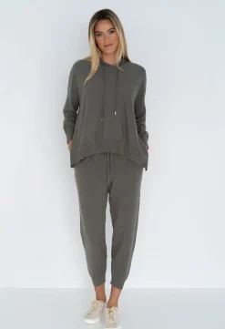 Loungewear | Midweight Knits><noscript><img width=