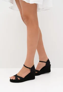 Shoes><noscript><img width=