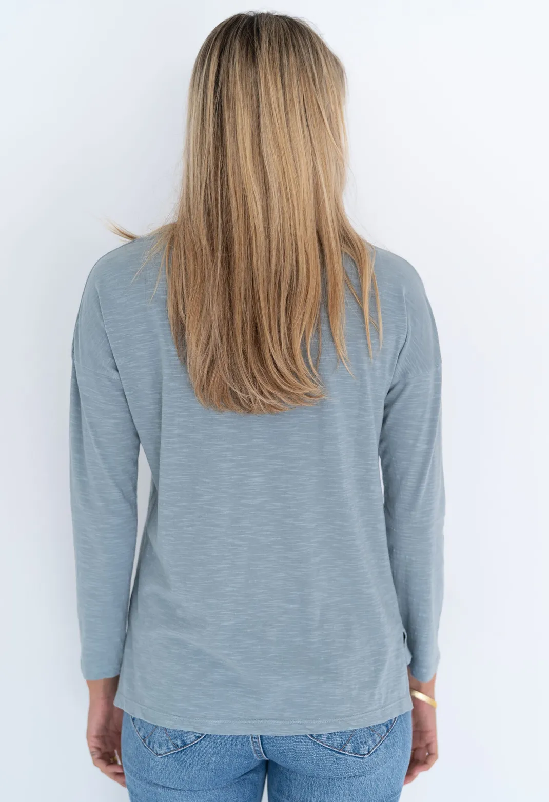 Basics | T-shirts>Humidity Lifestyle JANIE TEE AW22