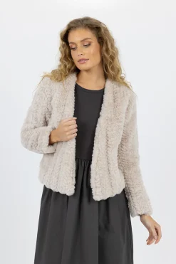 Jackets><noscript><img width=