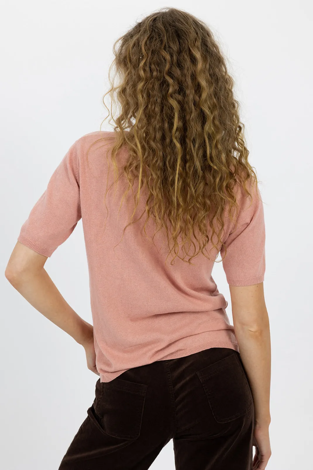 Basics | T-shirts>Humidity Lifestyle KIKI TEE AW24