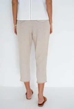 Pants><noscript><img width=