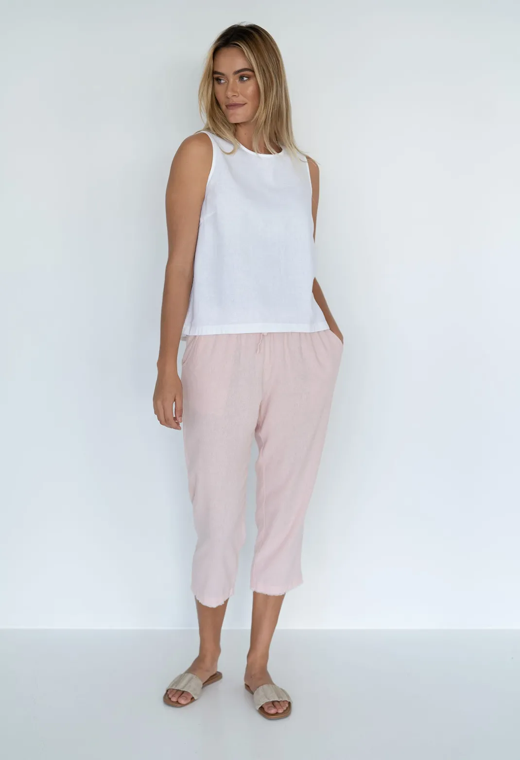 Pants>Humidity Lifestyle LIDO 3/4 PANT SS22