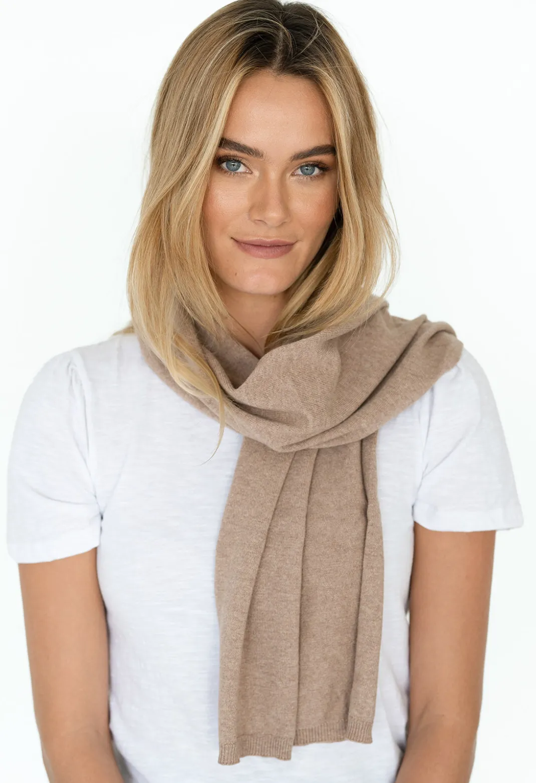 Scarves>Humidity Lifestyle LYON SCARF