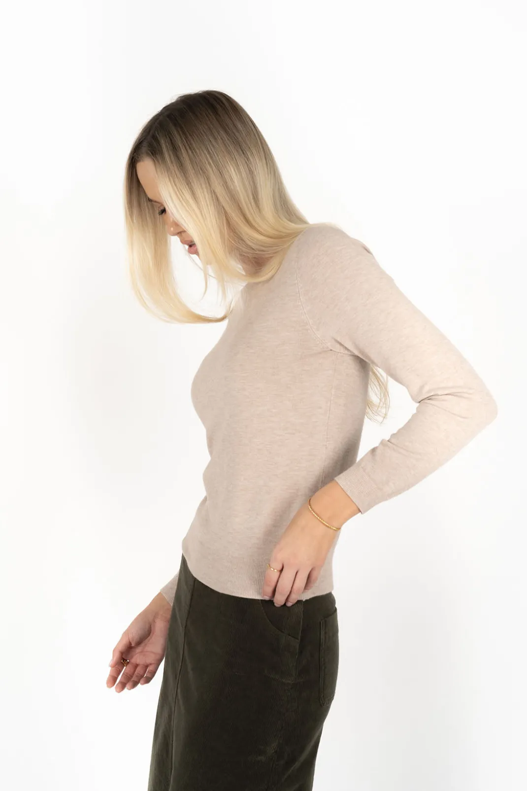 Lightweight Knits | Lightweight Knits>Humidity Lifestyle MAE JUMPER AW25