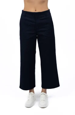 Pants><noscript><img width=