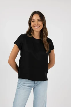 T-shirts | Blouses><noscript><img width=