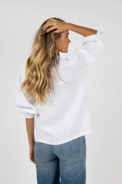 Shirts | Blouses><noscript><img width=