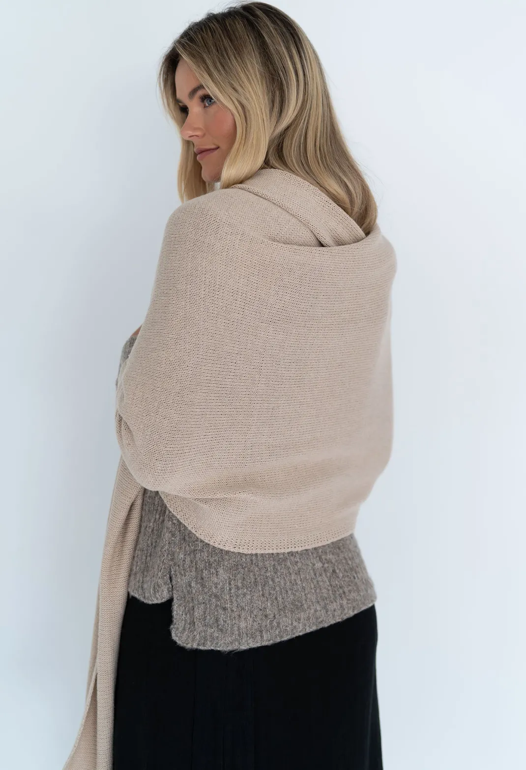 Scarves>Humidity Lifestyle WIDE WRAP SCARF