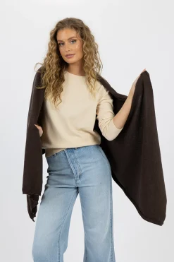 Scarves><noscript><img width=